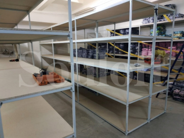 Хранение: стеллажи и короба 11