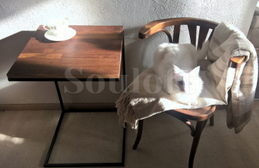 Приставные и кофейные столики 12